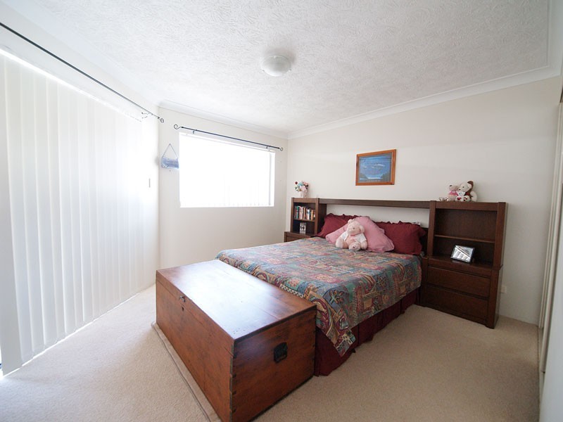 9/72-74 Dutton St, Coolangatta QLD 4225