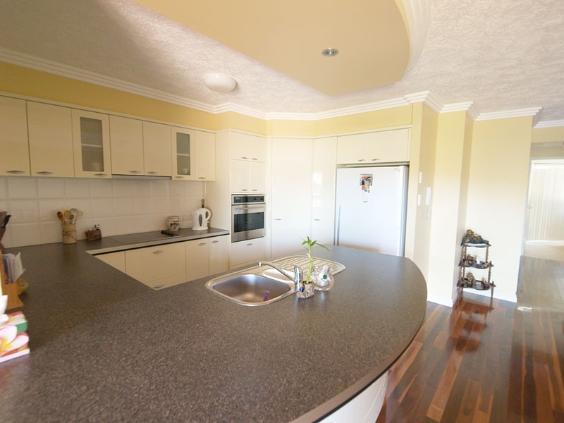 9/72-74 Dutton St, Coolangatta QLD 4225