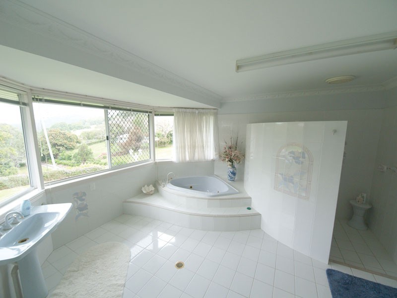 8 Balfours road, Terranora NSW 2486