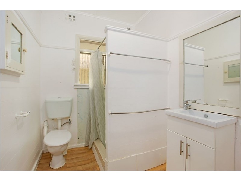 2/211 Boundary Street, Coolangatta QLD 4225