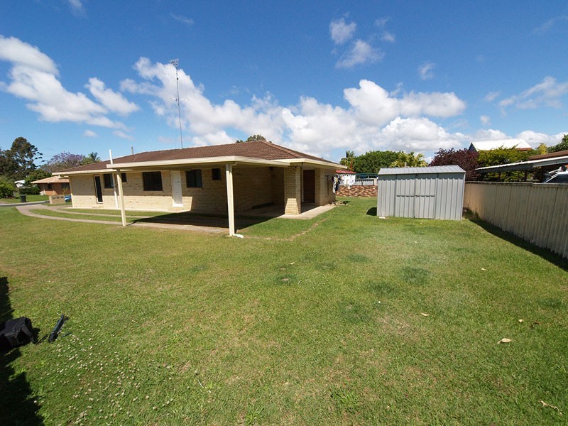 35 St Kilda Cres, Tweed Heads West NSW 2485