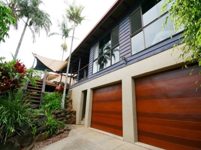 18 Myeerimba Pde, Tweed Heads West NSW 2485