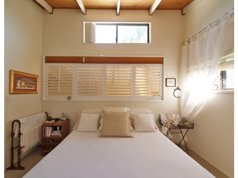 18 Myeerimba Pde, Tweed Heads West NSW 2485