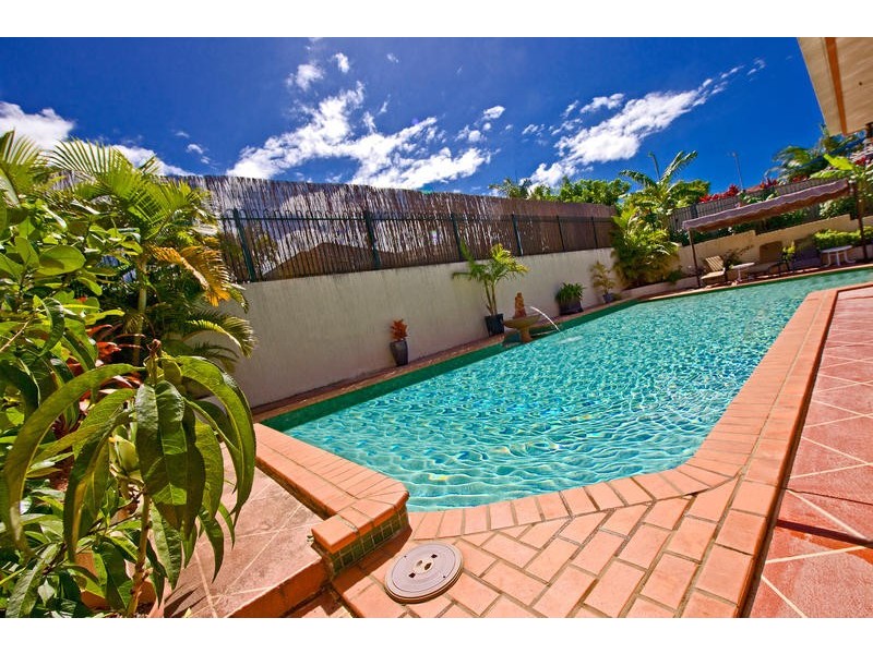 4 Karingal Avenue, Bilambil Heights NSW 2486