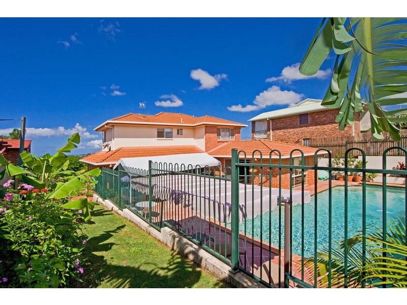 4 Karingal Avenue, Bilambil Heights NSW 2486