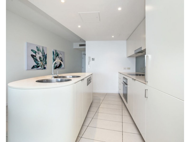 802/3 Mclean Street (Blue C), Coolangatta QLD 4225