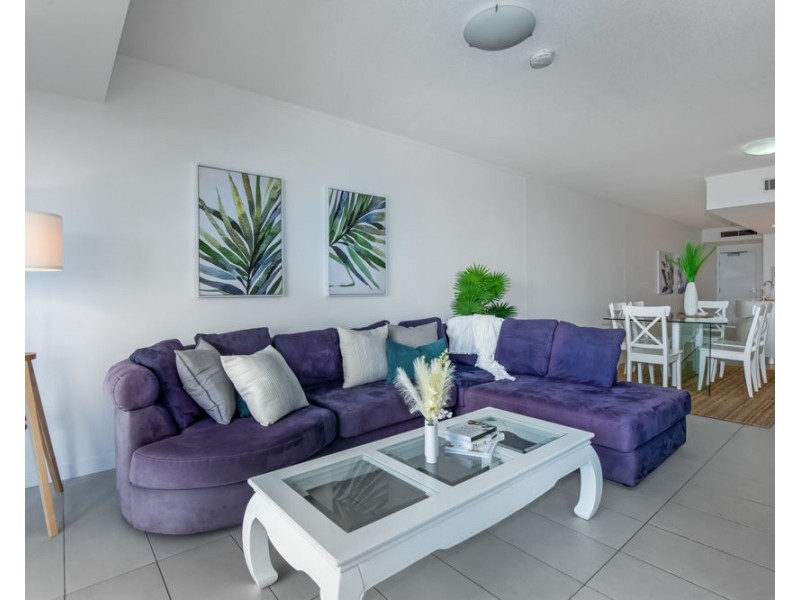 802/3 Mclean Street (Blue C), Coolangatta QLD 4225