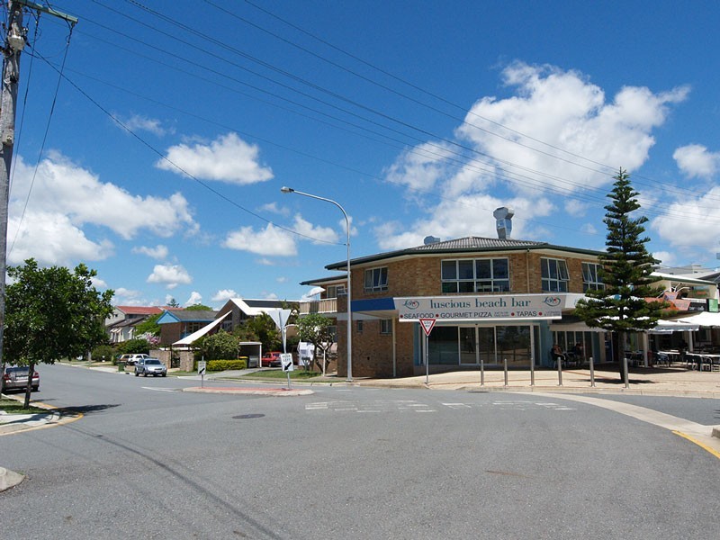 4/5 Churchill street, Kirra QLD 4225