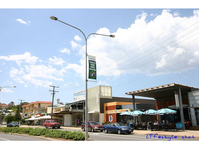 4/5 Churchill street, Kirra QLD 4225