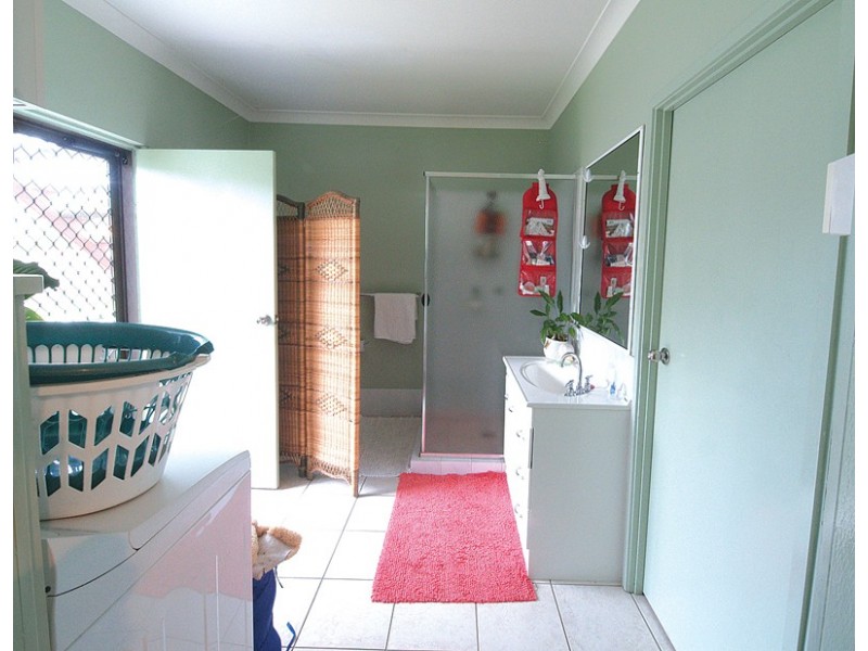 4 Sunset  Blv, Tweed Heads West NSW 2485