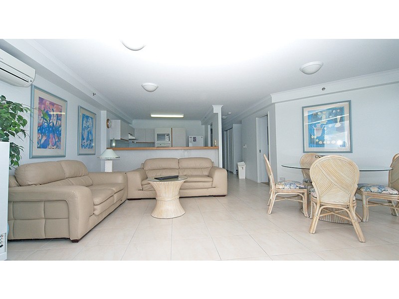 107/66 Marine Parade, Coolangatta QLD 4225