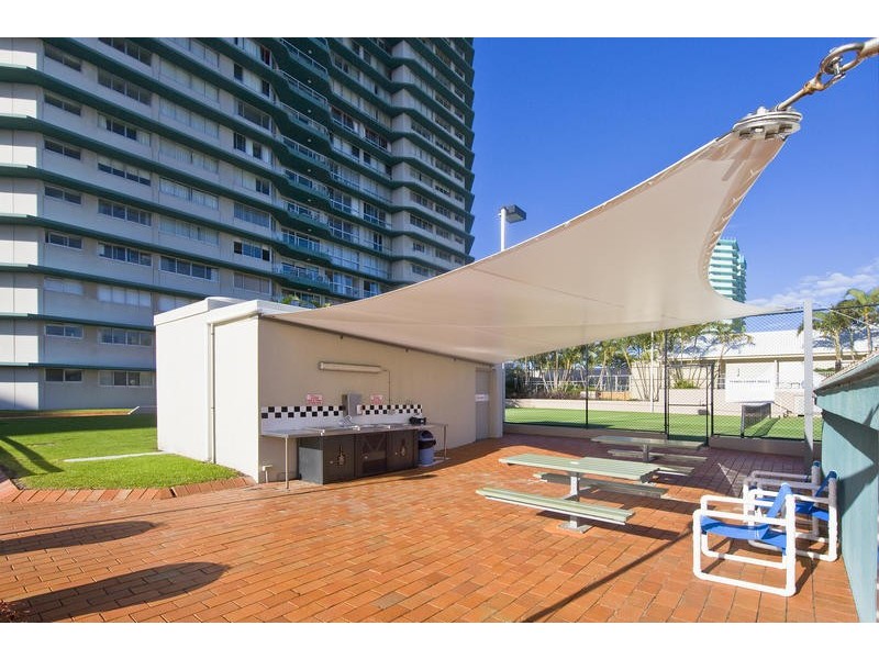 139/66 Points N Marine Parade, Coolangatta QLD 4225