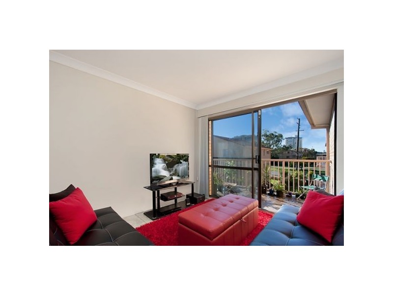 10/44 Coolangatta Rd, Kirra QLD 4225