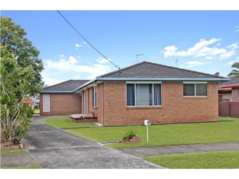 35 Gollan Drive, Tweed Heads West NSW 2485