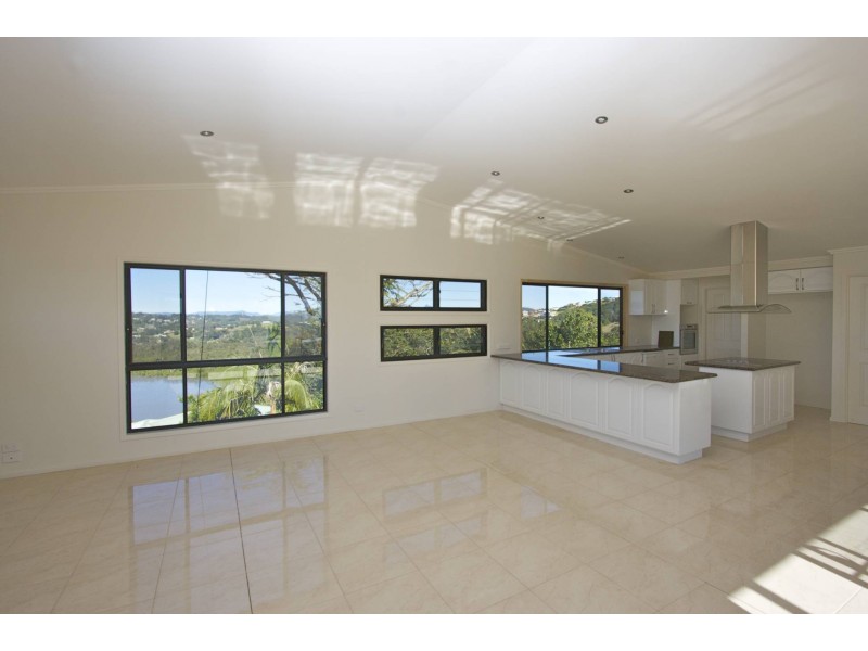 57 Lakeview Tce, Bilambil Heights NSW 2486