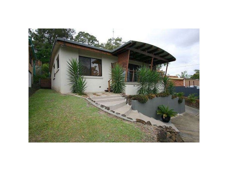 17 Miles Street, Coolangatta QLD 4225