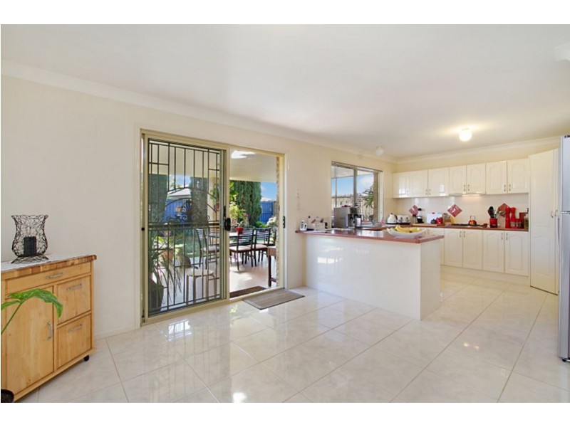 28 Botanical Circuit, Banora Point NSW 2486
