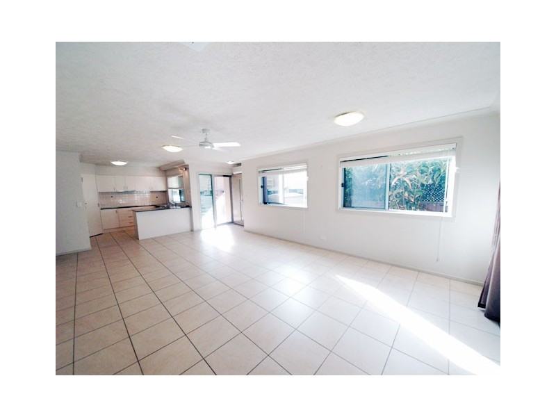 2/8  Recreation St, Tweed Heads NSW 2485