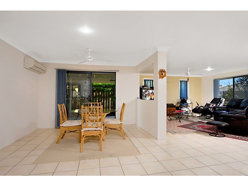 11 Triton Street, Tweed Heads South NSW 2486