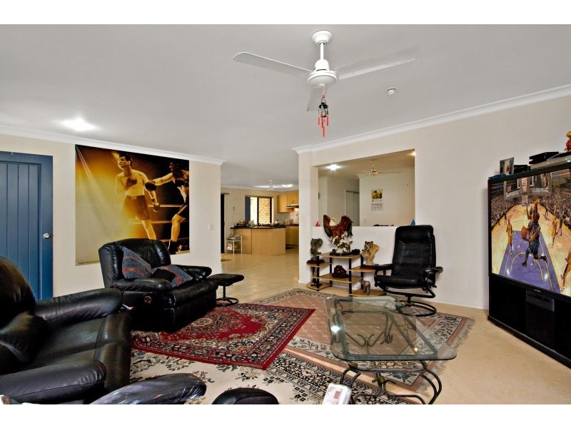 11 Triton Street, Tweed Heads South NSW 2486