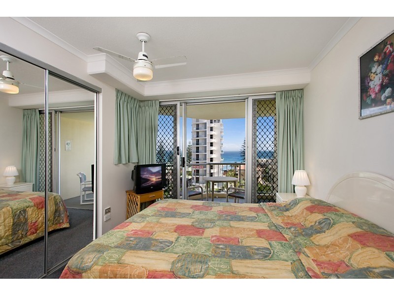 10/265 Boundary Street, Rainbow Bay QLD 4225