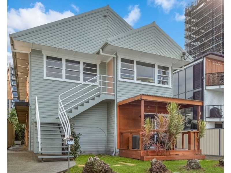 3/211 Boundary Street, Coolangatta QLD 4225