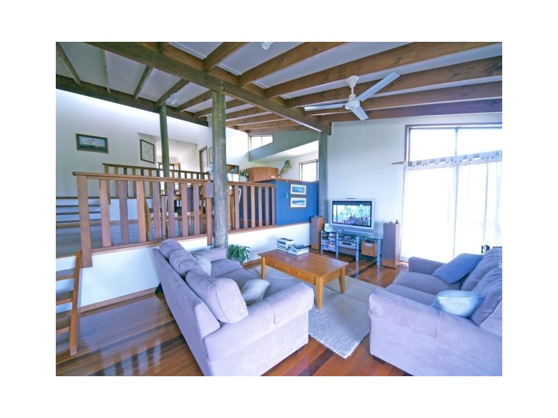 88 Peninsula Dr, Bilambil Heights NSW 2486