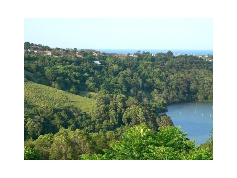 88 Peninsula Dr, Bilambil Heights NSW 2486