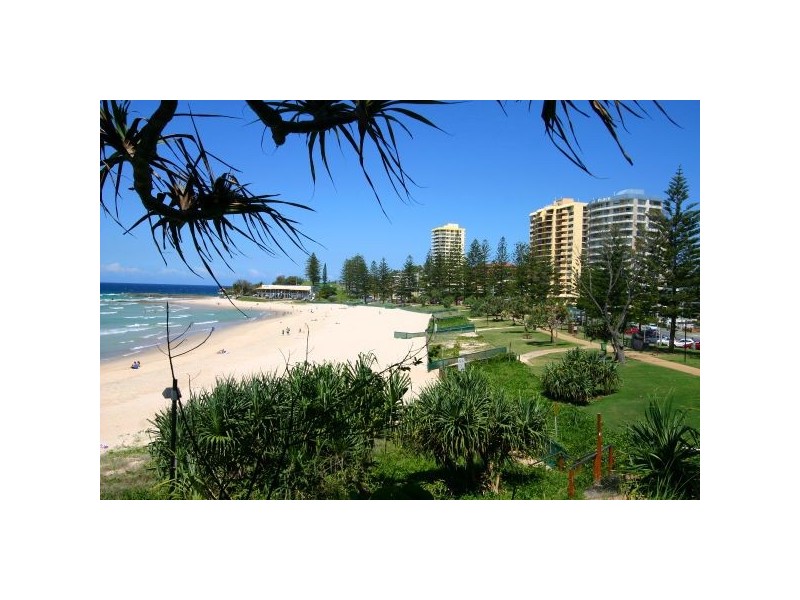 Rainbow Bay QLD 4225