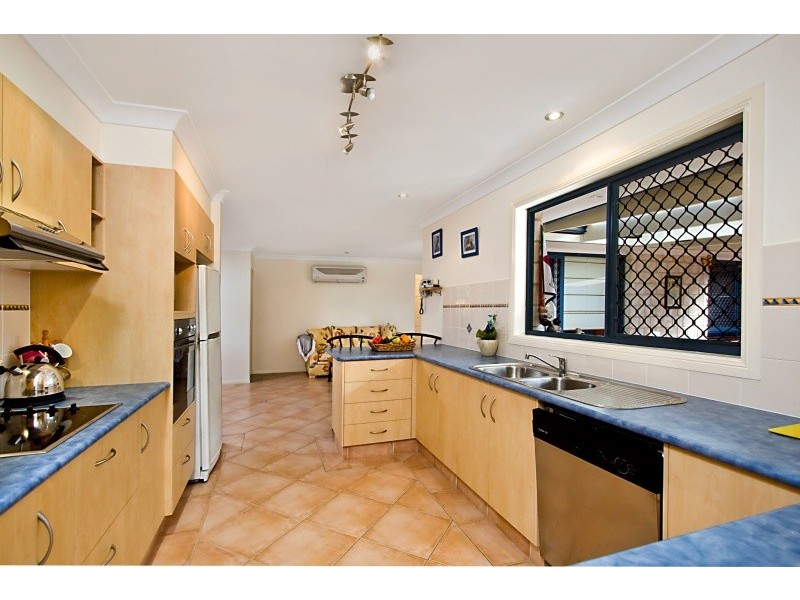 17 Silkwood Tce, Tweed Heads West NSW 2485