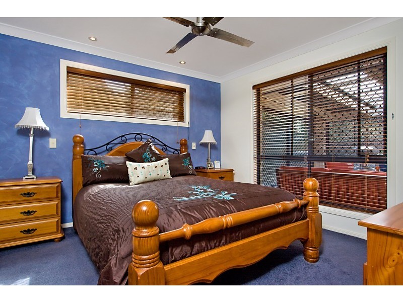 17 Silkwood Tce, Tweed Heads West NSW 2485