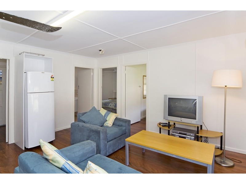 Rainbow Bay QLD 4225