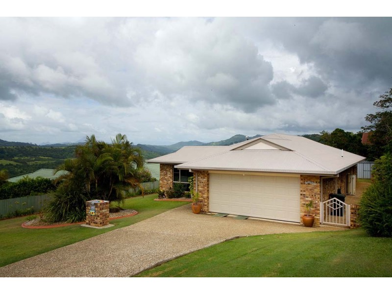 4 Snowgum Dr, Bilambil Heights NSW 2486