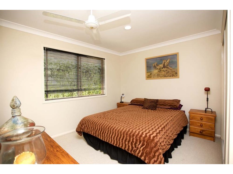 4 Snowgum Dr, Bilambil Heights NSW 2486