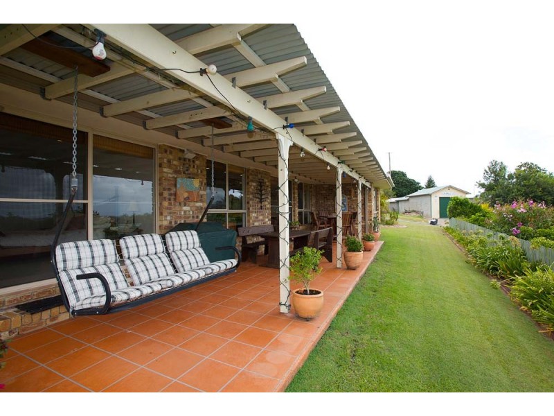 4 Snowgum Dr, Bilambil Heights NSW 2486