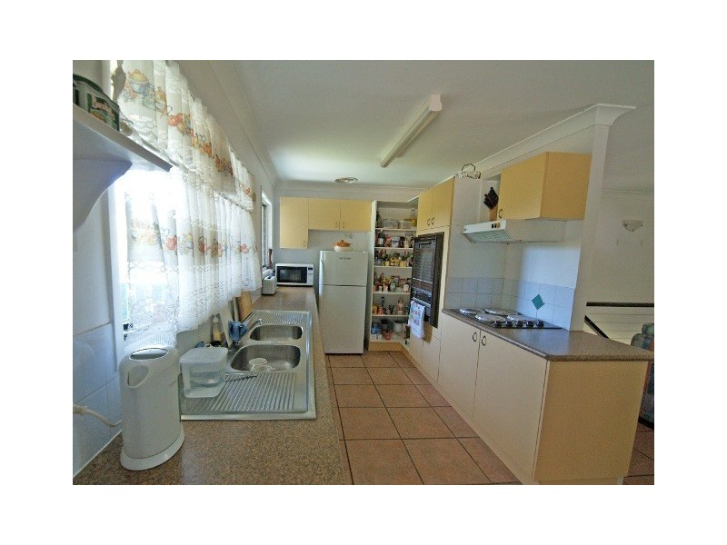 5 The Lakes Drive, Tweed Heads West NSW 2485
