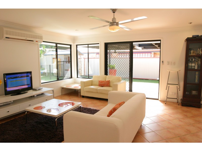 24 Port Drive, Tweed Heads South NSW 2486