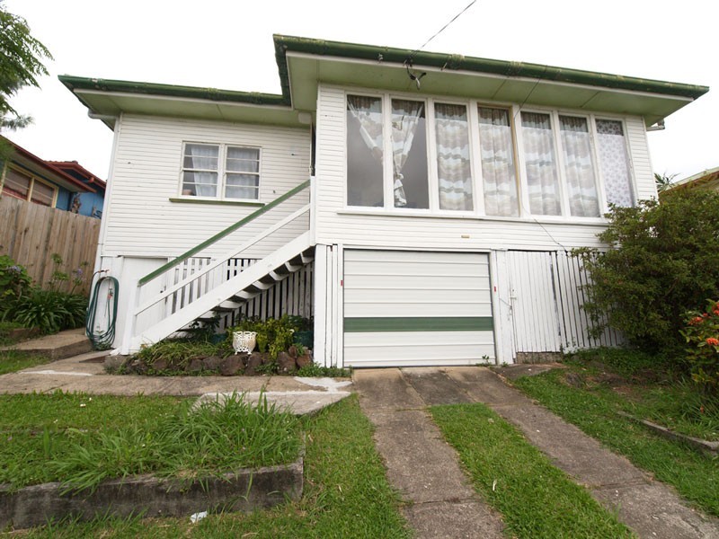 33, 35, 37 Adelaide St, Tweed Heads NSW 2485