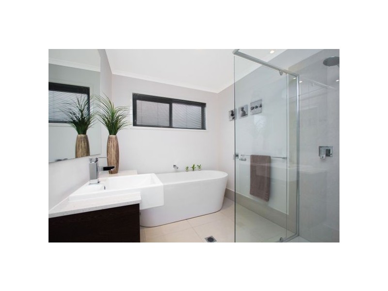 4 Westwood Street, Banora Point NSW 2486