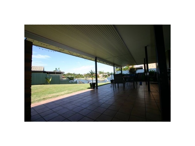 11 Plover Place, Tweed Heads West NSW 2485