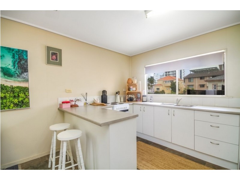 3/237 Boundary Street, Coolangatta QLD 4225