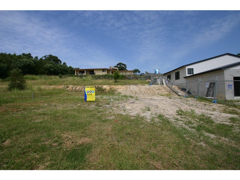 8 Wren Court, Tweed Heads South NSW 2486