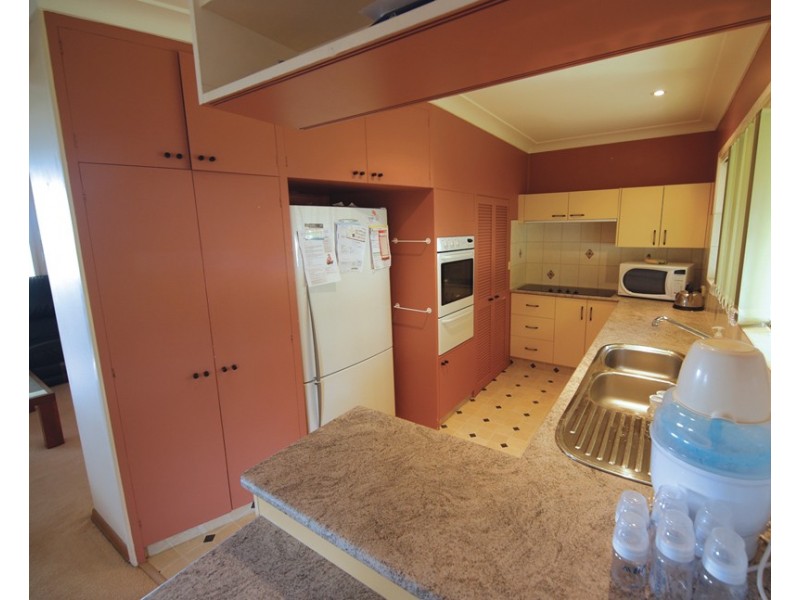 7 Walter Crescent, Banora Point NSW 2486