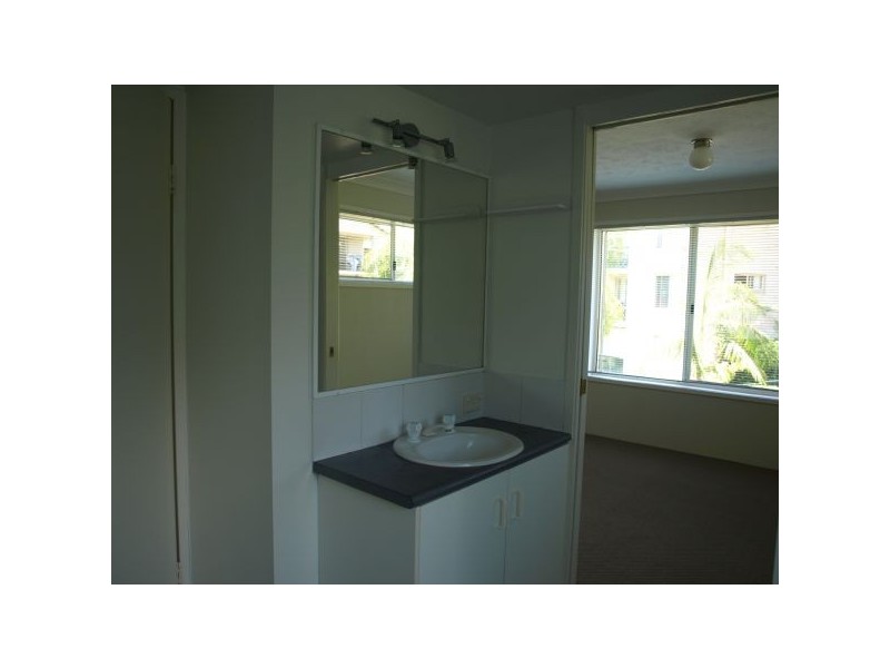 42/22 Binya Avenue,, Kirra QLD 4225