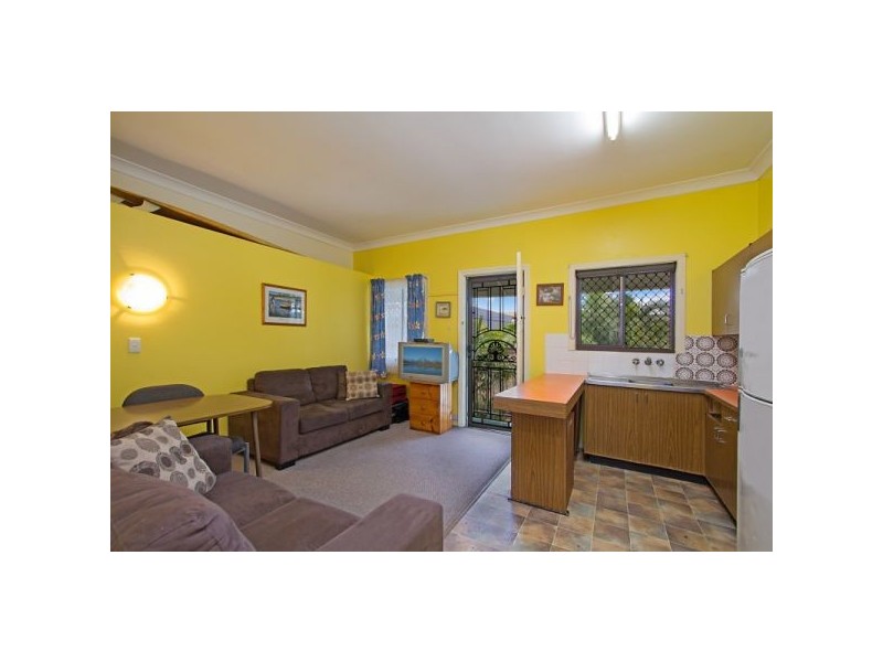 5/20 Eden Av, Rainbow Bay QLD 4225