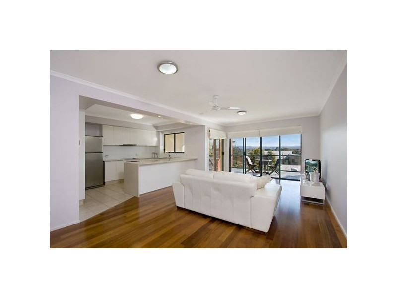 7/7 Stapylton Street, Coolangatta QLD 4225