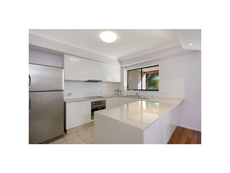 7/7 Stapylton Street, Coolangatta QLD 4225