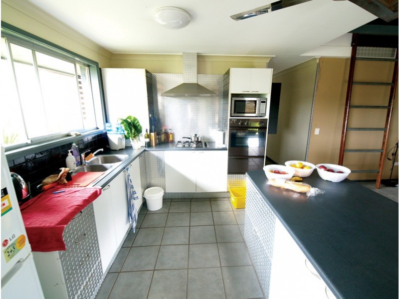 2 Bangalow Court,, Banora Point NSW 2486