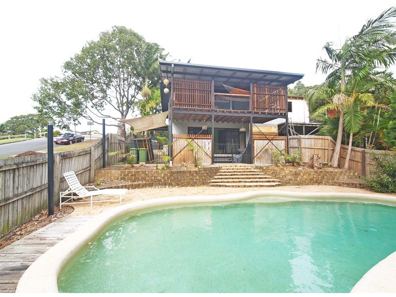 56 BALLOW ST, Coolangatta QLD 4225