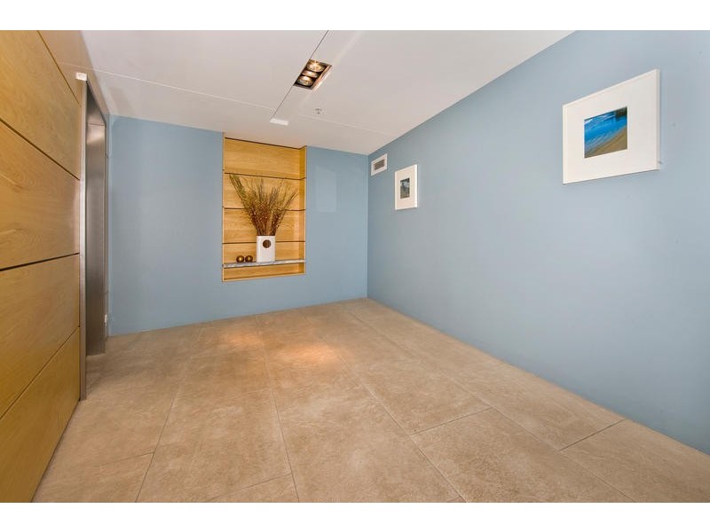 303/3 Mclean Street, Coolangatta QLD 4225